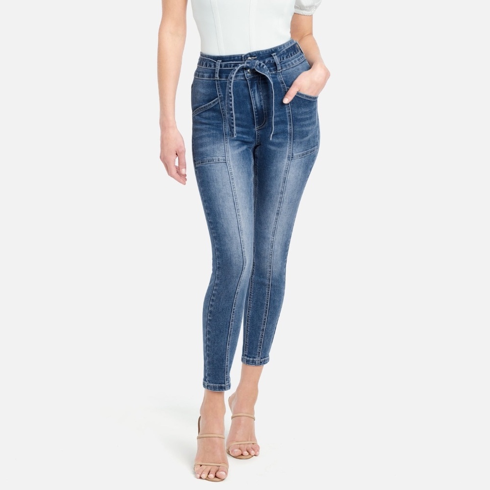 HIGHT WAIST TIE WAIST SEAM DETAIL JEANS - size 32